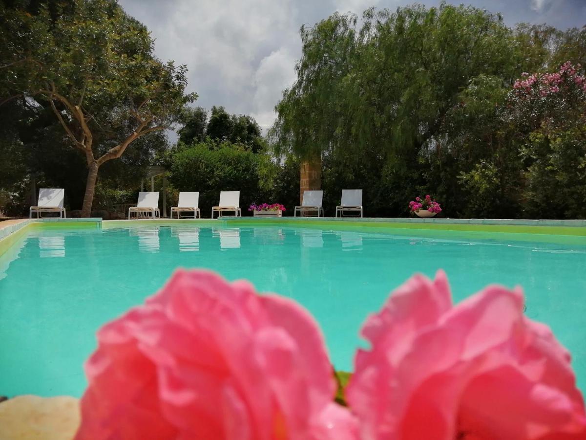 Masseria Pugliese Farm 奥斯图尼 外观 照片