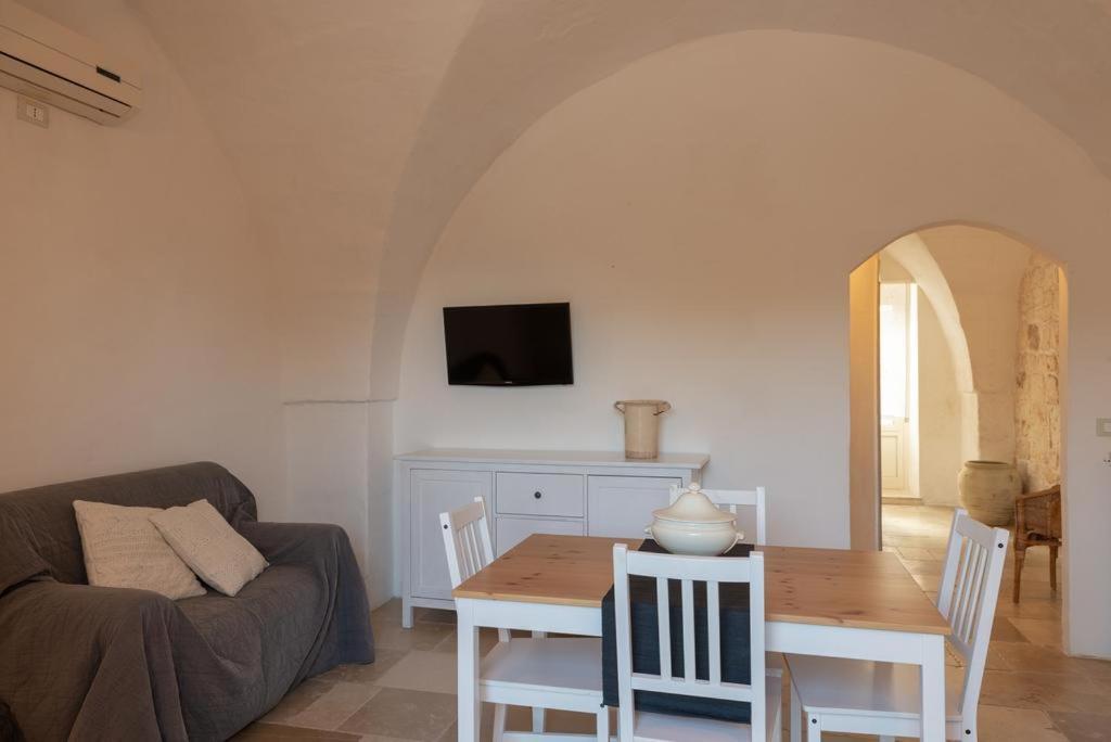 Masseria Pugliese Farm 奥斯图尼 外观 照片